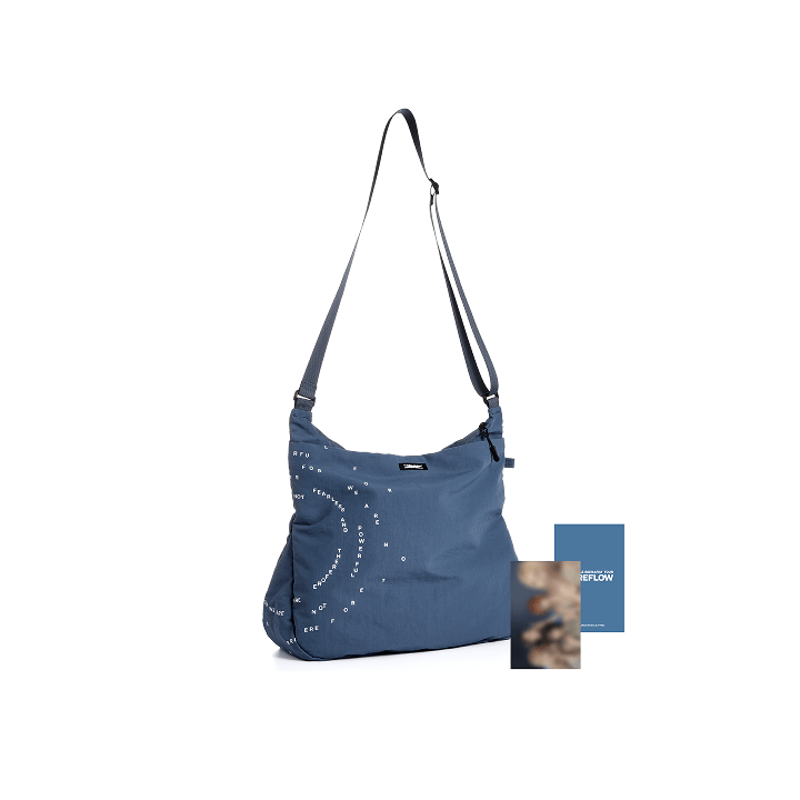 [PREORDER] LE SSERAFIM TOUR <PUREFLOW> Official Merch Cross Bag