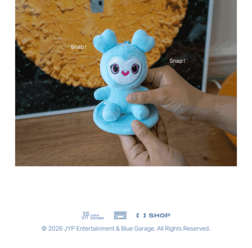 [PREORDER 25/7 CLOSED] TWICE <THIS IS FOR> WORLD TOUR FINALE LOVELY MAGNET PLUSH  SITTING Ver (28 POINTS)
