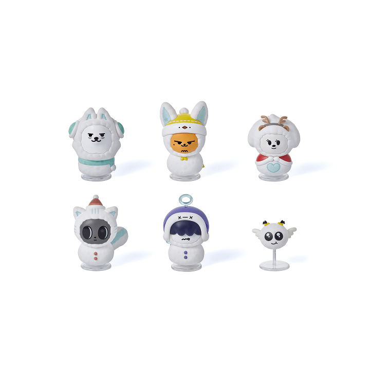 [PREORDER] TXT <PPULBATU' SNOW MAGIC> OFFICIAL MERCH Figure (Holiday Ver.) (Random)