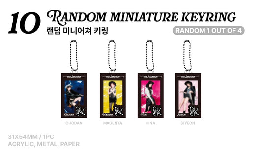 [OFFLINE PROXY 17/10 CLOSED] QWER [THE STARSIGN] 3RD ANNIVERSARY POP-UP STORE RANDOM MINIATURE KEYRING