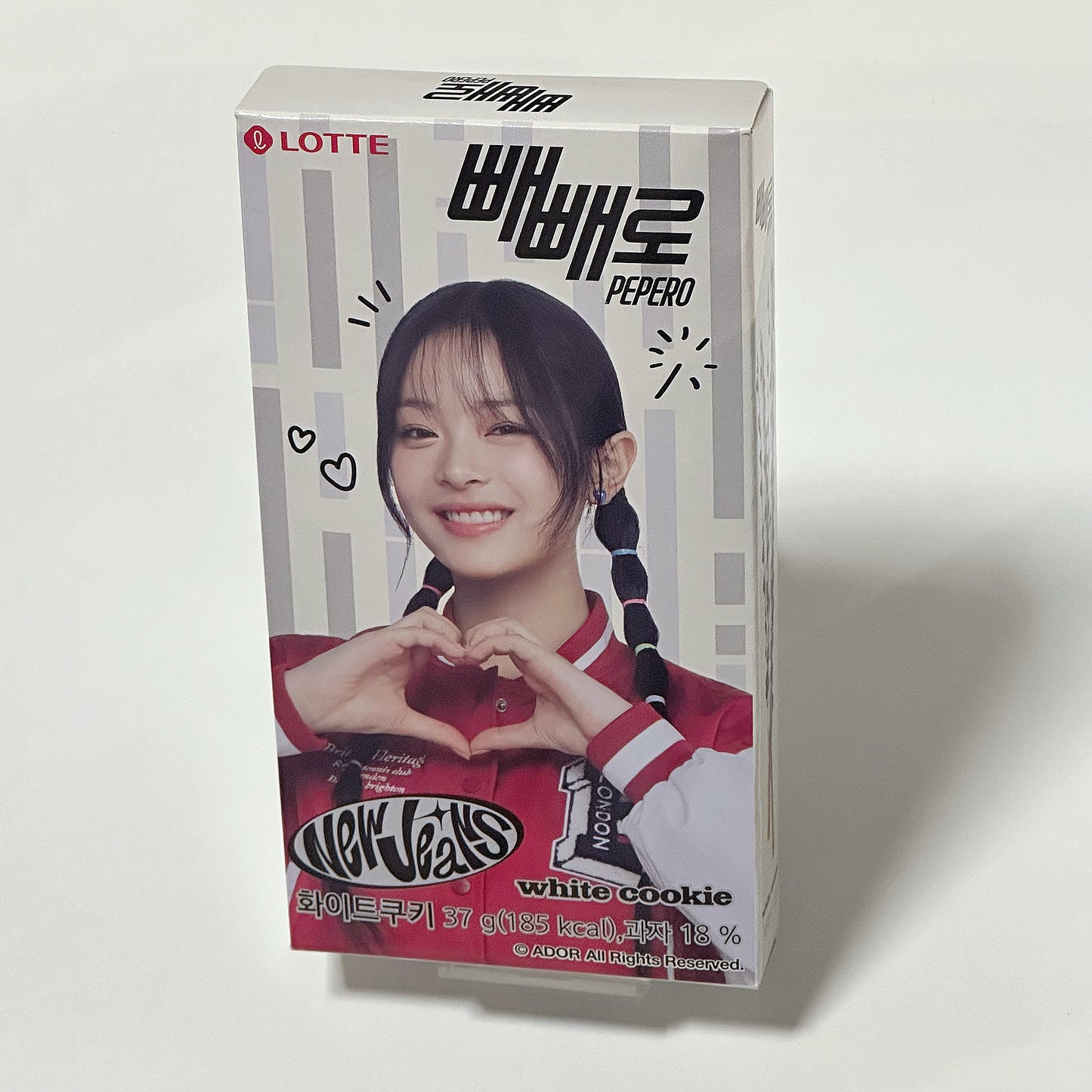 PEPERO X NEWJEANS 2024 SPECIAL PACKAGE