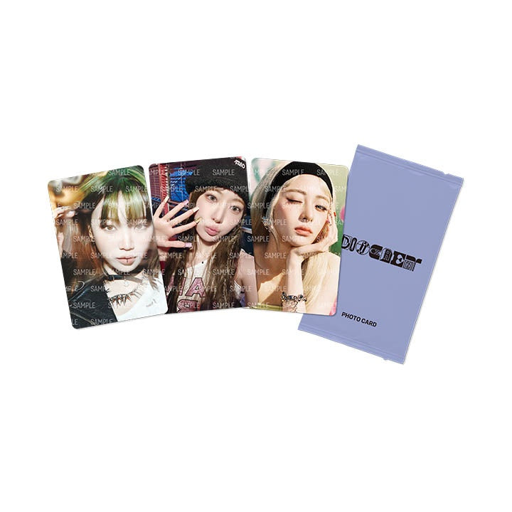 LE SSERAFIM <DIFFERENT> JAPAN TRADING CARD