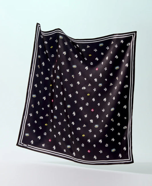 [PREORDER] G-DRAGON <ZO&FRIENDS ZOA CROWN EDITION> SCARF SIGNATURE (BLACK)